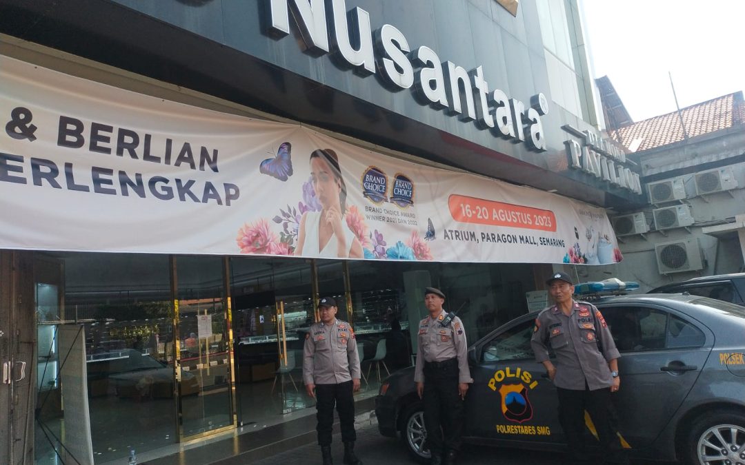 Cipta Keamanan AKP Kholidin Patroli Dialogis Dengan Security Toko Mas Semar Nusantara