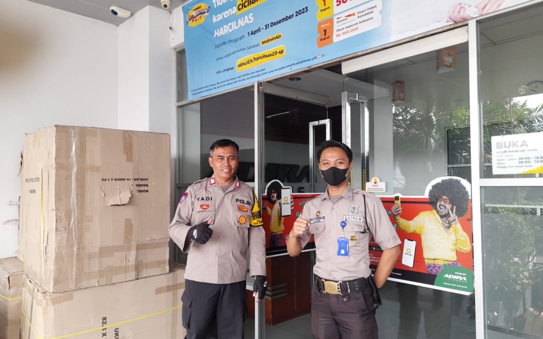 Pelihara Keamanan, Aiptu I Yadi Yanto Sambang Adira Finance Jalan MT Haryono Semarang