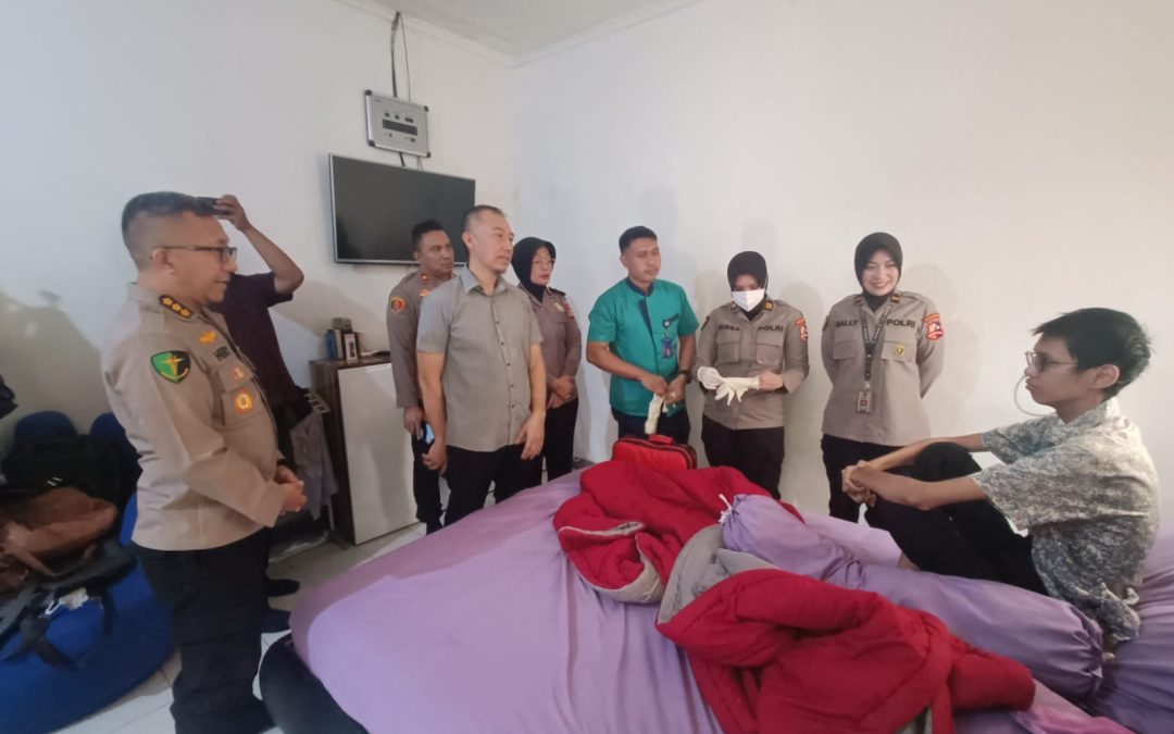 Uluran Tangan Jenderal Sigit Kepada Mahasiswa Korban Jeratan Kabel Optik