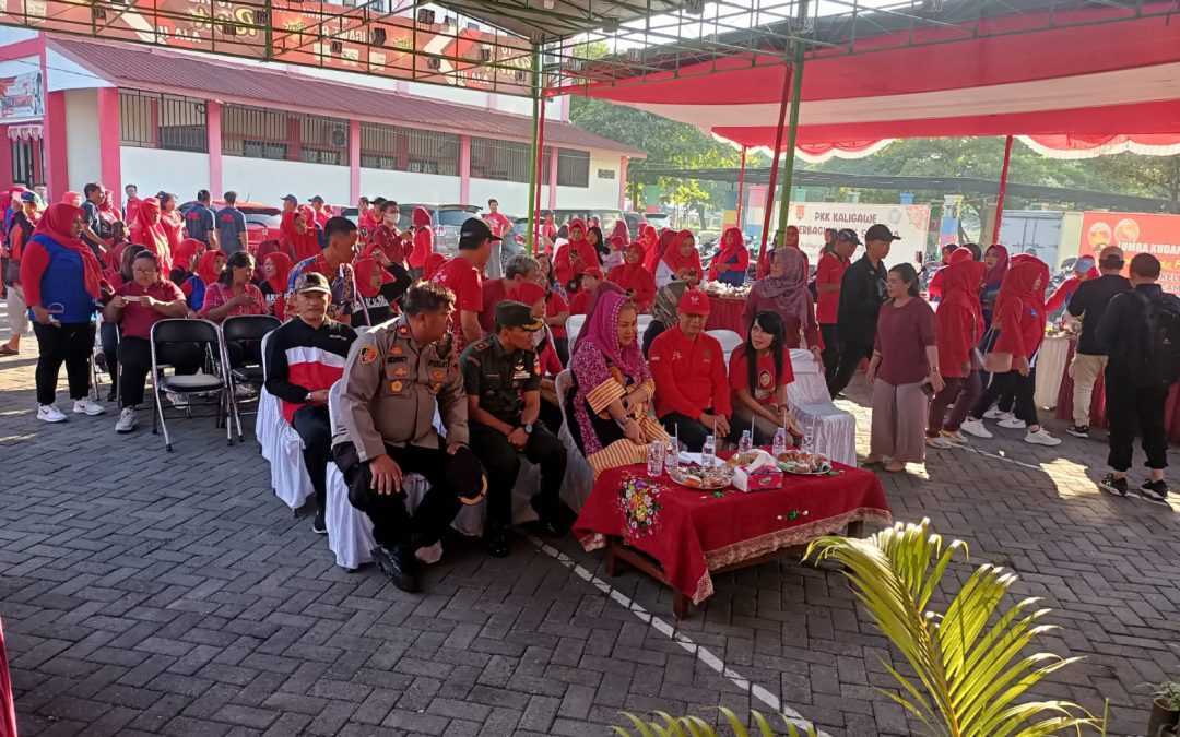 Kapolsek Gayamsari Monitor Kegiatan GERMAS Dan Urban Farming Mbak Ita Di Kaligawe