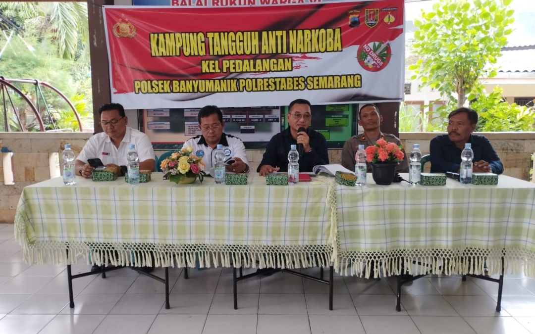 AKBP Edy Sulistyanto Cek Kampung Anti Narkoba Di RW 6 Kelurahan Pedalangan Kecamatan Banyumanik