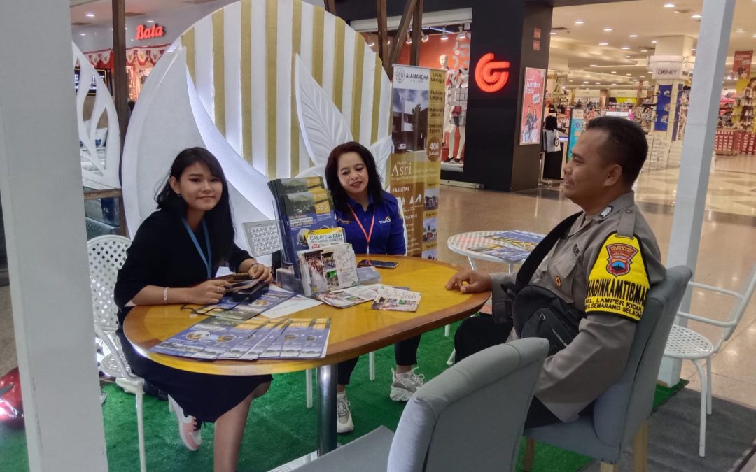Bripka Muslih Sambang Java Mall Semarang Sosialisasikan Aplikasi LIBAS