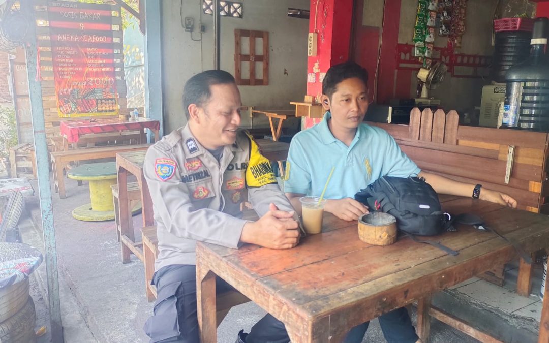 Sambang Wilayah, Aiptu Metrizal Serap Aspirasi Warga RT 2 RW 6 Randusari
