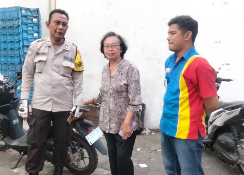 Wujudkan Keamanan, Aiptu Imam Buchari Sambangi RT 1 RW 1 Barusari