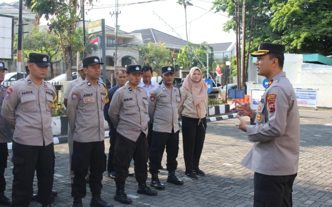 Dampak Kemarau, Kapolsek Gajahmungkur Himbau Anggota Bisa Cegah Karhutla