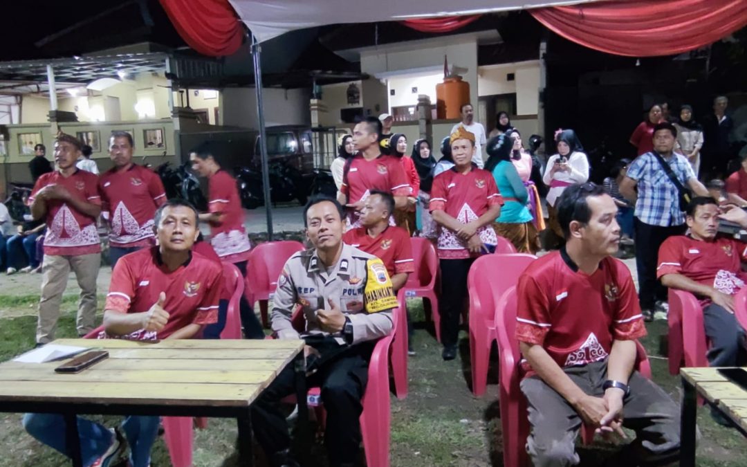 Bhabinkamtibmas Kelurahan Sampangan Hadiri Gebyar Kemerdekaan HUT RI Ke 78 Di Lapangan Mitra