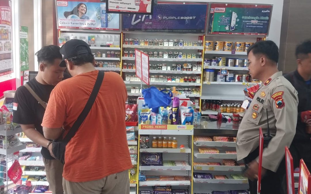 Kembali Teruji Aplikasi Libas, Kapolsek Gunungpati Amankan Pria atas Aksinya Mencuri di Minimarket.