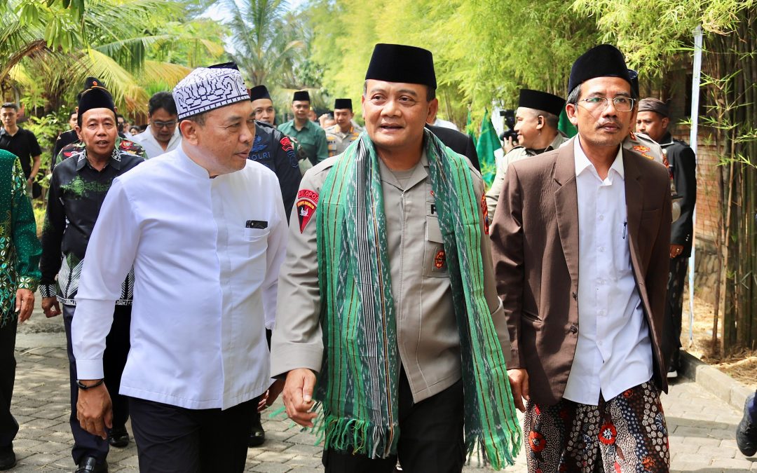 Halal bi Halal bersama NU dan Muhammadiyah Irjen Pol Ahmad Lutfhi komitmen layani masyarakat Jepara menuju Gemah ripah Loh Jinawi Toto Tentrem Kerto Raharjo