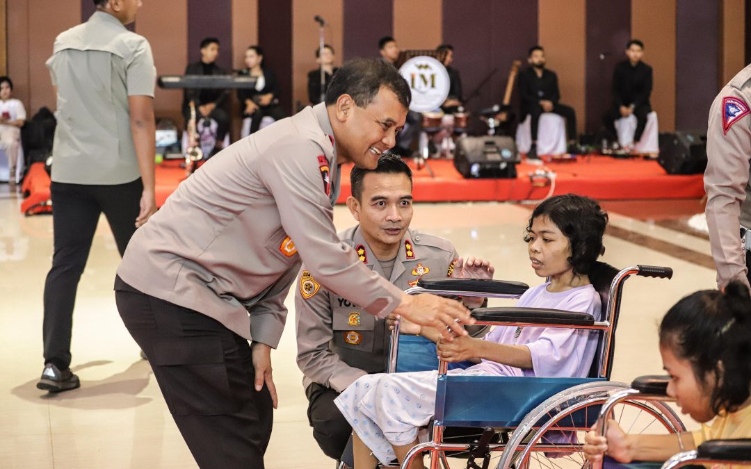 Irjen Pol Ahmad Luthfi; Bakti Sosial di Pemalang Berbagi Kasih Dengan Penyandang Disabilitas