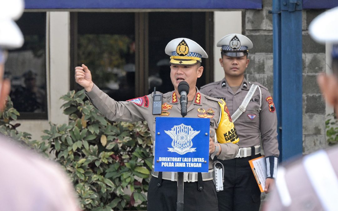 Jaga Keselamatan Di Jalan; Ayo Tertib Berlalu Lintas dalam Operasi Zebra Candi 2024 Polda Jateng