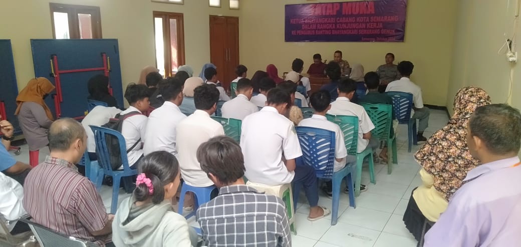 Polsek Genuk Amankan Puluhan Pelajar Pesta Miras Di Bangetayu Wetan