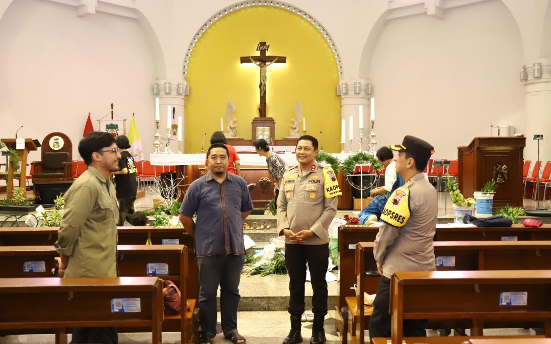 Polda Jateng Apresiasi Sinergi Masyarakat Dalam Pengamanan Perayaan Natal di Kota Semarang