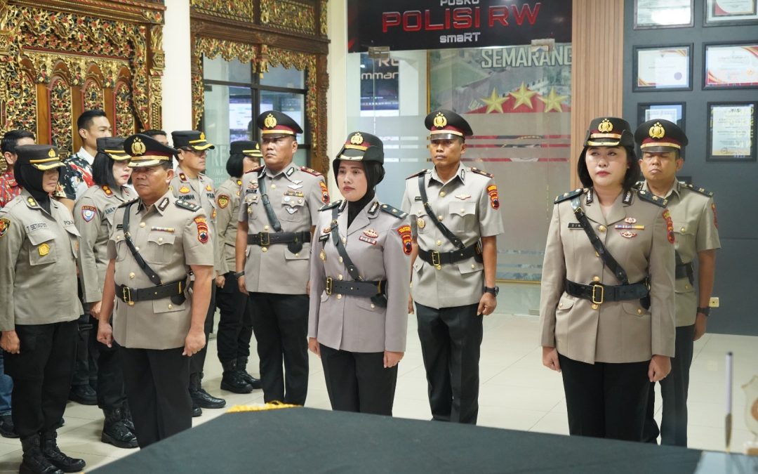 Polrestabes Semarang Gelar Upacara Serah Terima Jabatan Di Akhir Tahun
