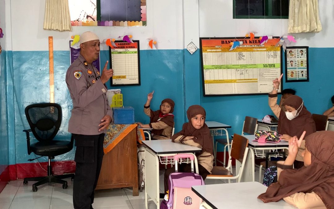 Iptu Hani Purwanto, Sosok Polisi Di Tegal Kota dengan Kepedulian Tinggi terhadap Pendidikan