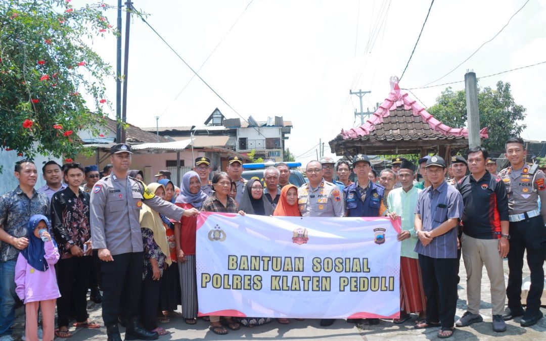 Polres Klaten Salurkan Bantuan untuk Korban Puting Beliung di Jambukulon ceper klaten