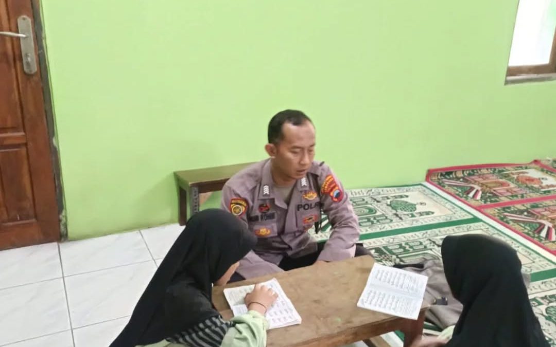 Dari Lencana ke Bismillah: Anggota Polri Sebagai Marbot Masjid dan Guru Mengaji