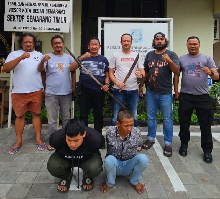 Polisi Tanggapi Video Viral Pemalakan Sopir Truk di Semarang, Pelaku Ditangkap Bawa Samurai*