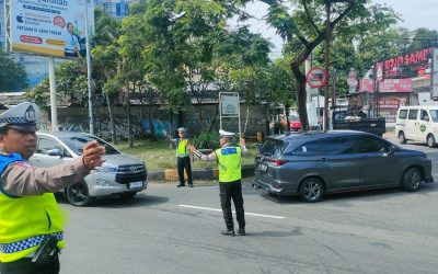 Pengalihan Arus Sementara Untuk Kurangi Kemacetan Di Wilayah Perbatasan Kota Semarang