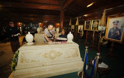 Setelah BJ Habibie-Soeharto, Kapolri akan Ziarah ke Makam Gusdur-Bung Karno Besok