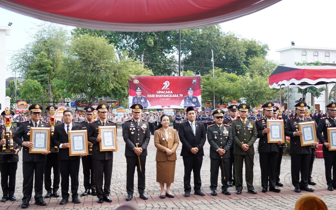 Upacara Hari Bhayangkara ke-79 di Semarang: Momentum Pengabdian dan Apresiasi Pelayanan Publik Berkualitas Semarang,1 Juli 2025
